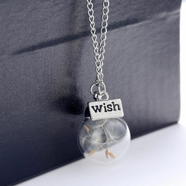 Carry a Wish with You: A Real Dandelion Seed "Wish Bottle" Necklace